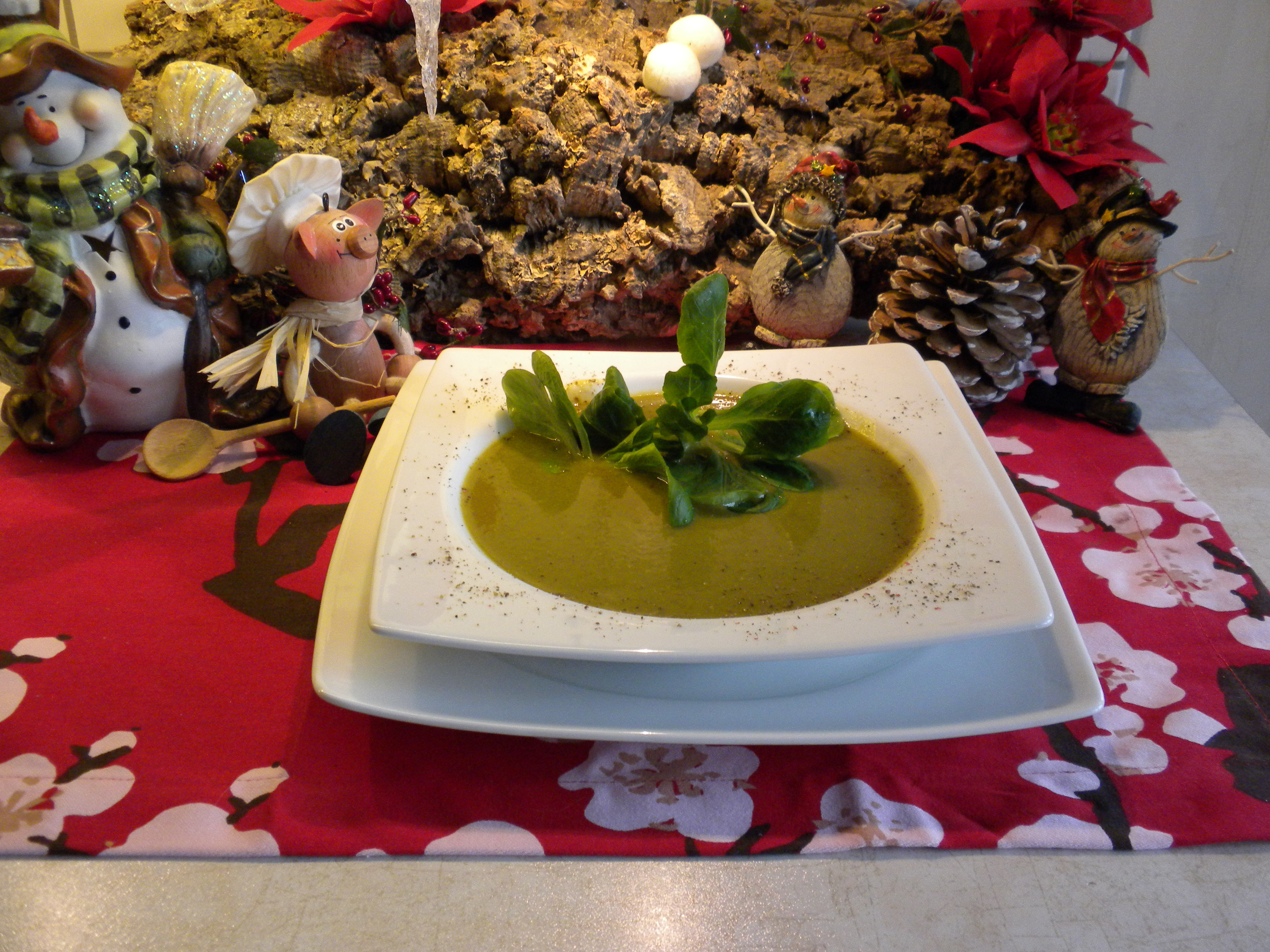 Soep : sorrel, lettuce soup , ofwel zurkel ,veldslasoep