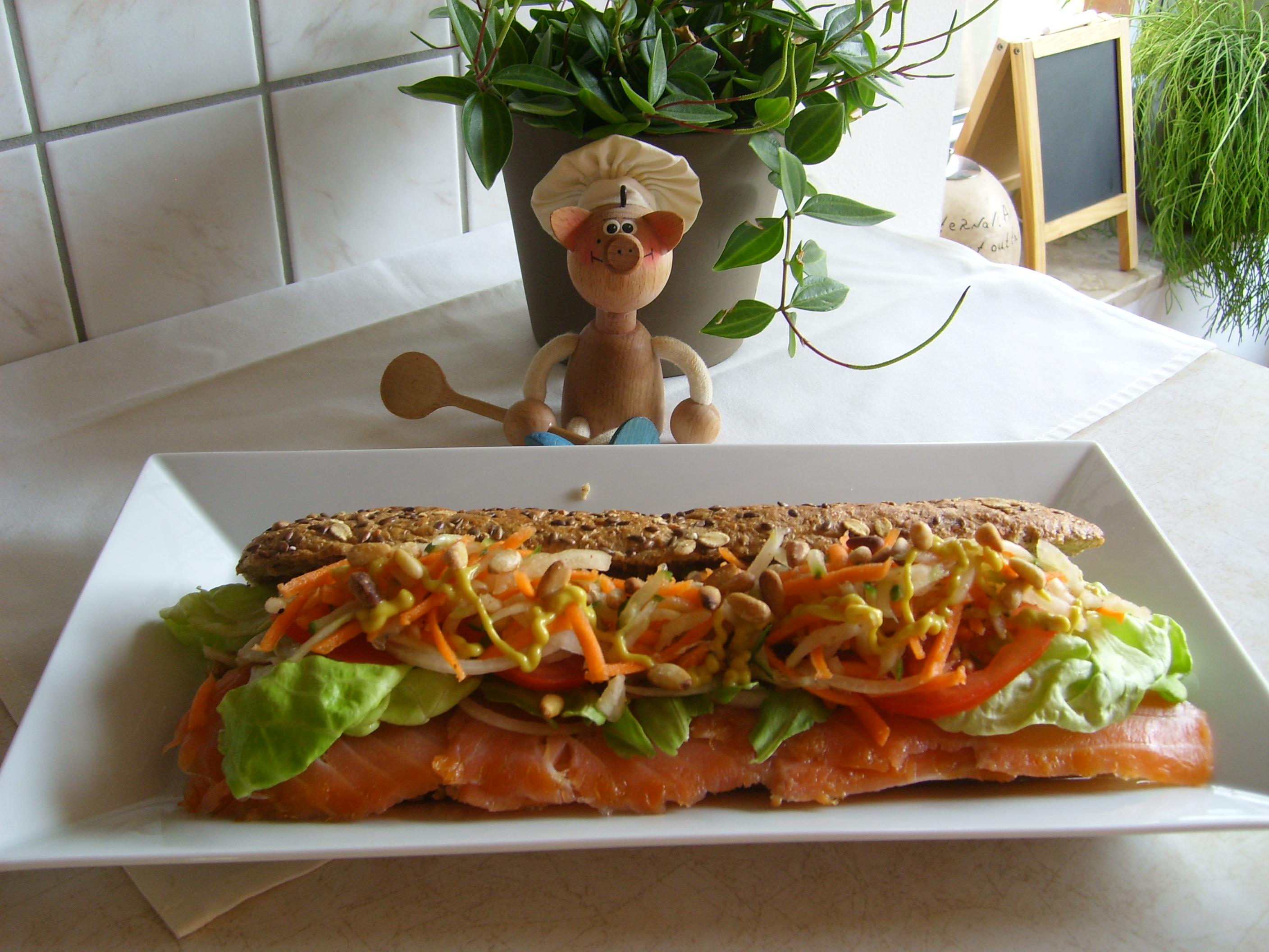 Meergranenbroodje gerookte zalm