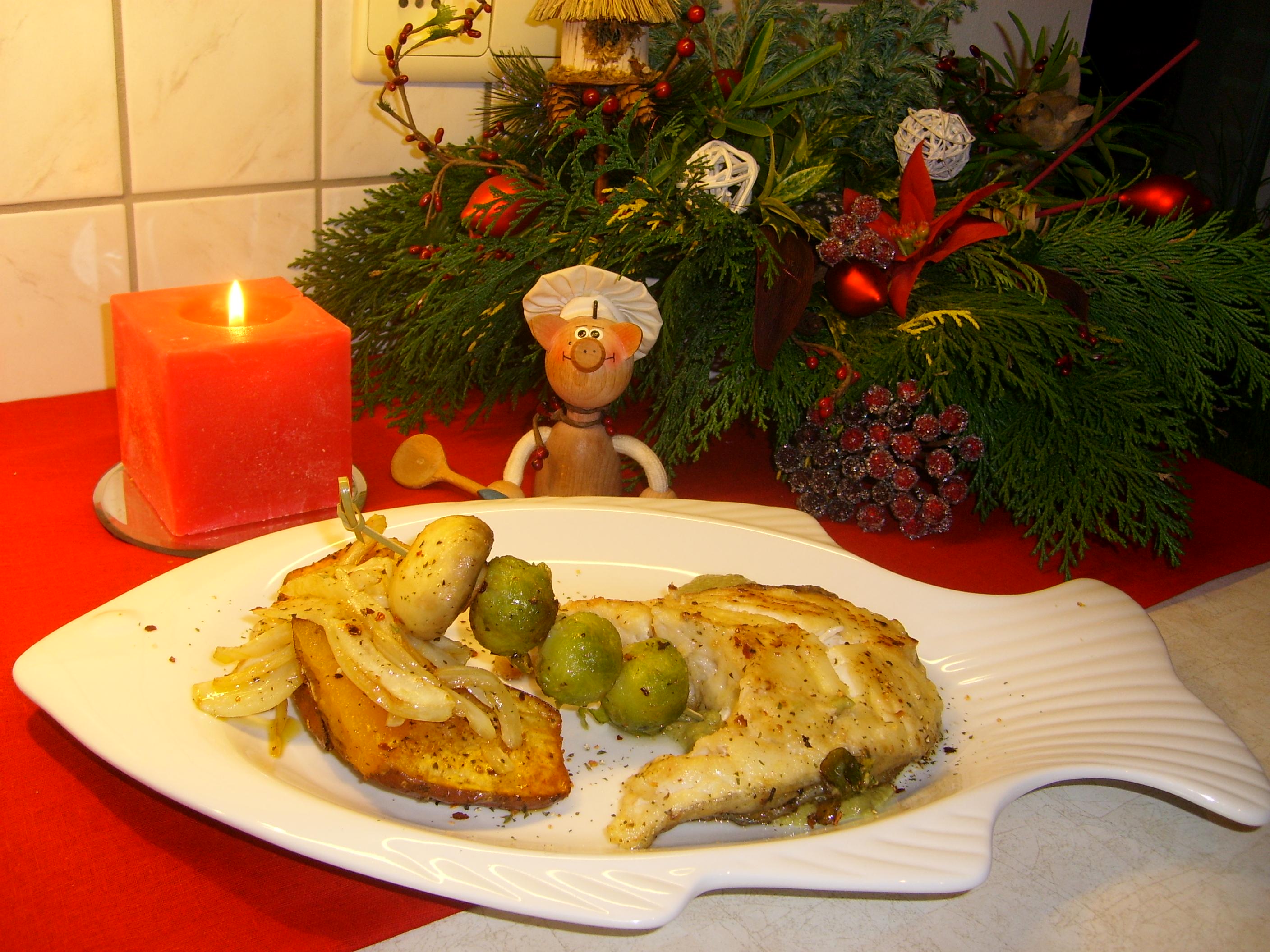 Kabeljauwmoot met zoete aardappel en een duo van groenten