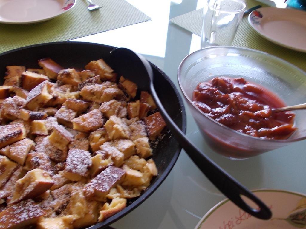 Kaiserschmarren met pruimencompote 