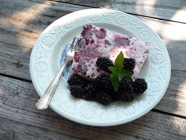 Snelle ijstaart met (rood) fruit (glutenvrij)