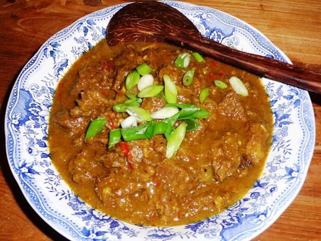 Rendang met rundvlees