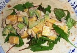 Wraps met asperges, avocado, mango en kip