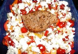 Traybake met pompoen, feta en rosbief