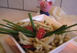 Penne met lookpasta en bladpeterselie