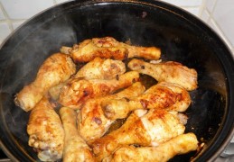 Tapas: Drumsticks met knoflook