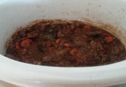 Bourgondisch rundvlees uit de slowcooker, maar ook uit de braadpan