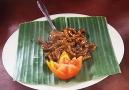 Tempeh manis (van de Balinese kookles)