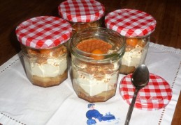 Trifle met stroopwafel, mascarponeroom en peer