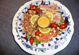 Trio van vis met zalm, paling en Hollandse garnalen